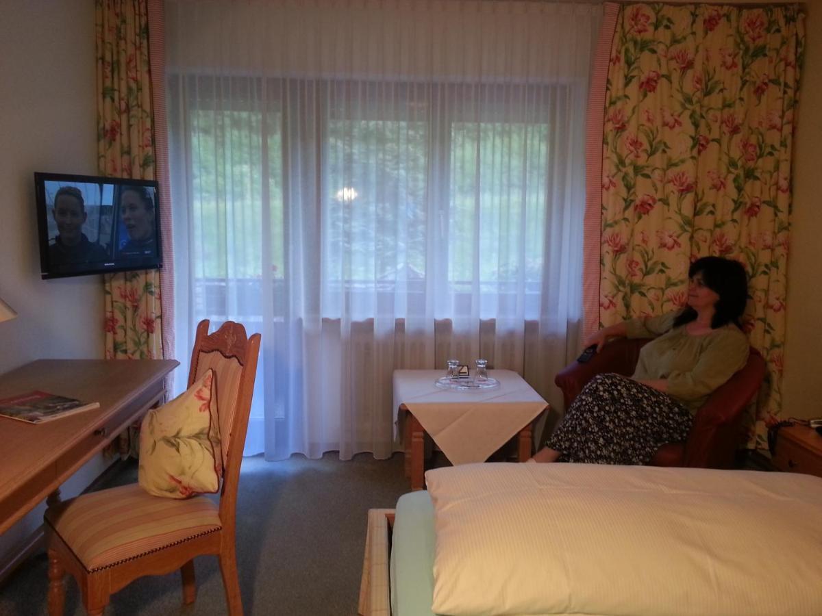 Hotel Garni Seebachstueble Titisee-Neustadt Quarto foto